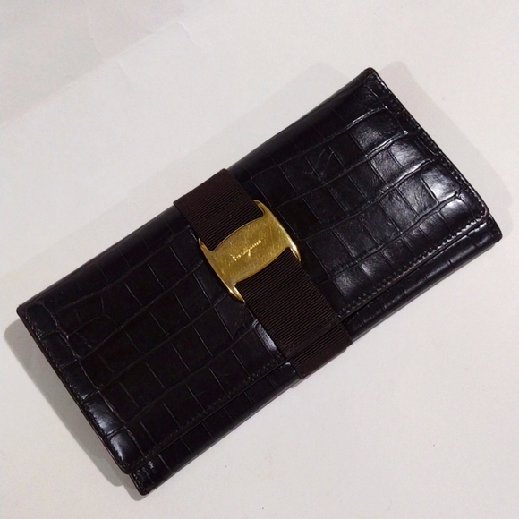 Brown Crocodile-Embossed Leather Long Wallet - Salvatore Ferragamo Womens Luxury - Picture 3 of 15